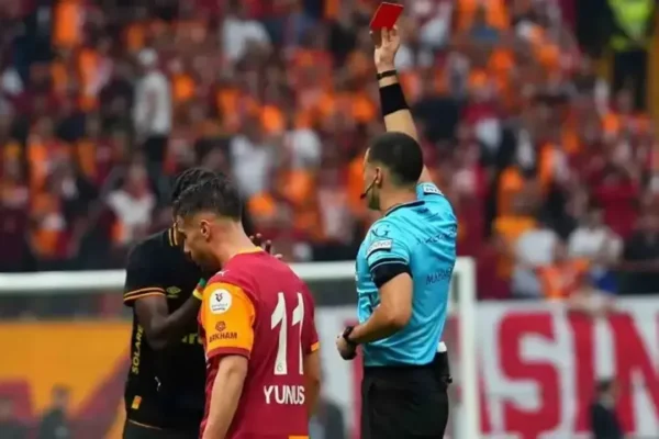 Özel’in ‘Göztepe’ iddiasına soru... Özel’in ‘Göztepe’ iddiasına soru...