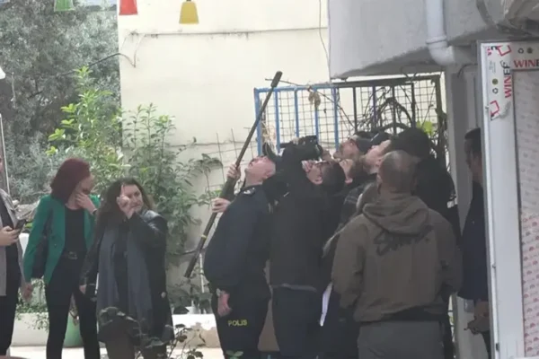 Soruşturma sürüyor: Güllü’nün ölümüyle ilgil... Soruşturma sürüyor: Güllü’nün ölümüyle ilgil...