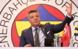 Sadettin Saran’dan Aziz Yıldırım’a çağ... Sadettin Saran’dan Aziz Yıldırım’a çağ...