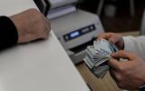 Faiz yükü ve borçlar yurttaşı vurdu: Milyonlar yas... Faiz yükü ve borçlar yurttaşı vurdu: Milyonlar yas...