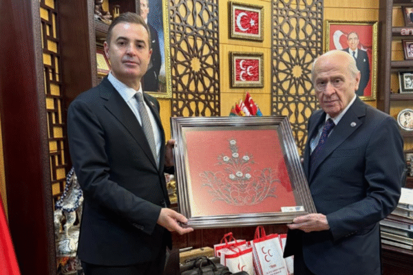 Araştırmacı Yaldız ziyareti yorumladı: Akın’ın MHP... Araştırmacı Yaldız ziyareti yorumladı: Akın’ın MHP...