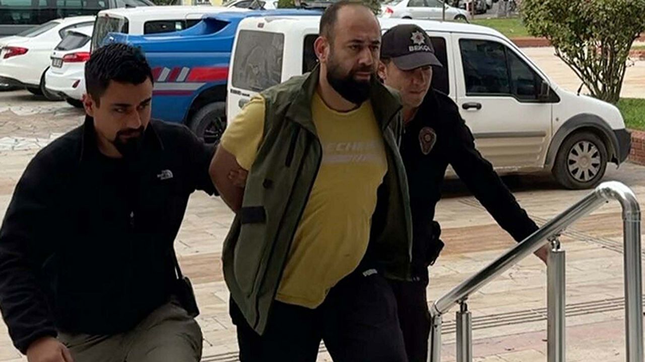 10 Kasım’da saygı duruşunda bulunanlarla alay etmişti… Motosikletliye ev hapsi!