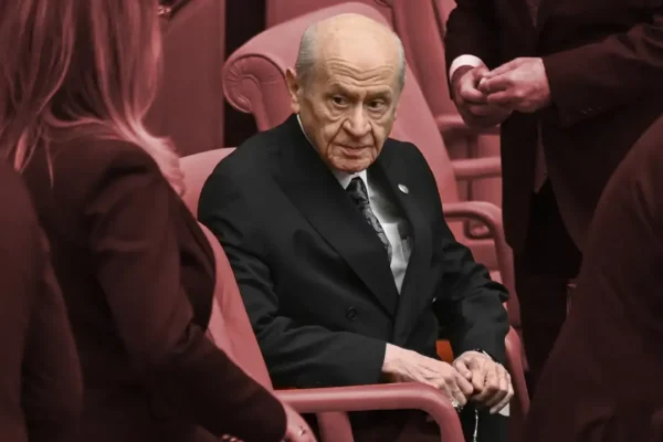 Bahçeli’den ‘uyuşturucu operasyonları&... Bahçeli’den ‘uyuşturucu operasyonları&...