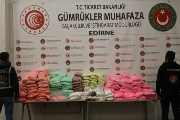 Zehir tacirlerine darbe! Zehir tacirlerine darbe!