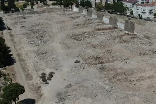Tugay ‘gönlümden geçen tamamının yeşil alan ... Tugay ‘gönlümden geçen tamamının yeşil alan ...