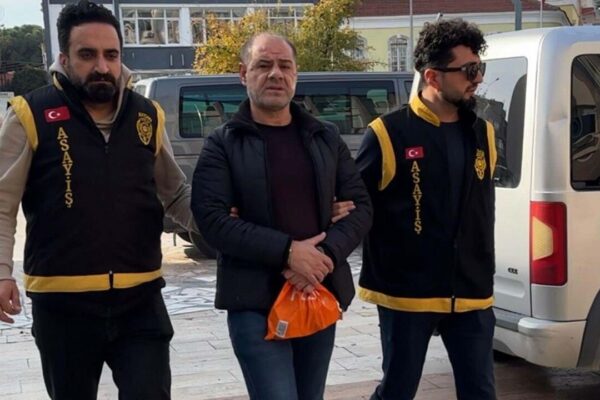 Aydın’da firari yakayı ele verdi! Aydın’da firari yakayı ele verdi!