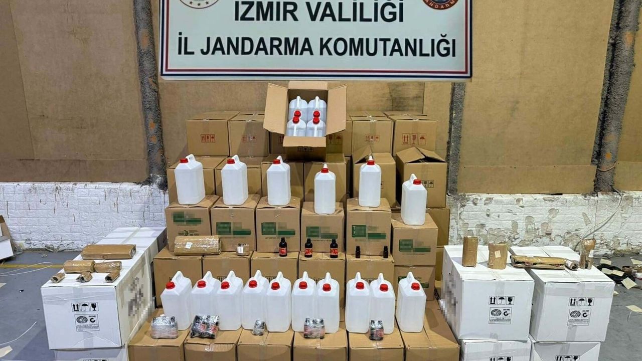 İzmir’de yılbaşı öncesi ölüm içkisi baskını!