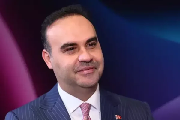 Bakan Kacır’dan KOBİ’lere müjde: 2 mil... Bakan Kacır’dan KOBİ’lere müjde: 2 mil...