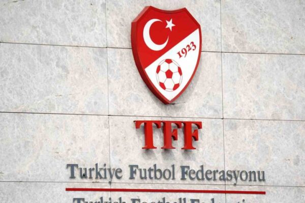 TFF’den Galatasaray ve Trabzonspor’a r... TFF’den Galatasaray ve Trabzonspor’a r...