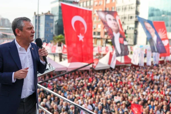 Özel’den seçim vurgusu: Bir devri kapatacağı...