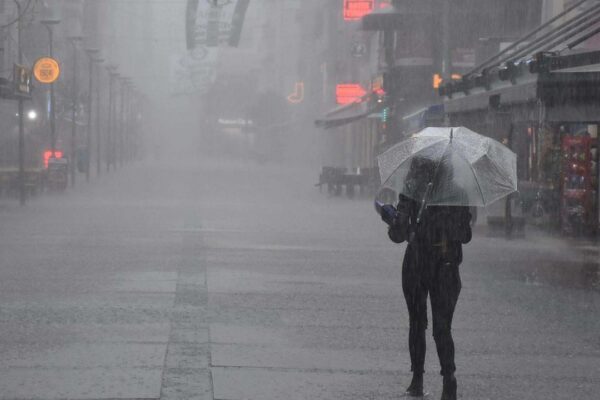 Kuvvetli sağanak ve fırtına geliyor… Meteoro... Kuvvetli sağanak ve fırtına geliyor… Meteoro...