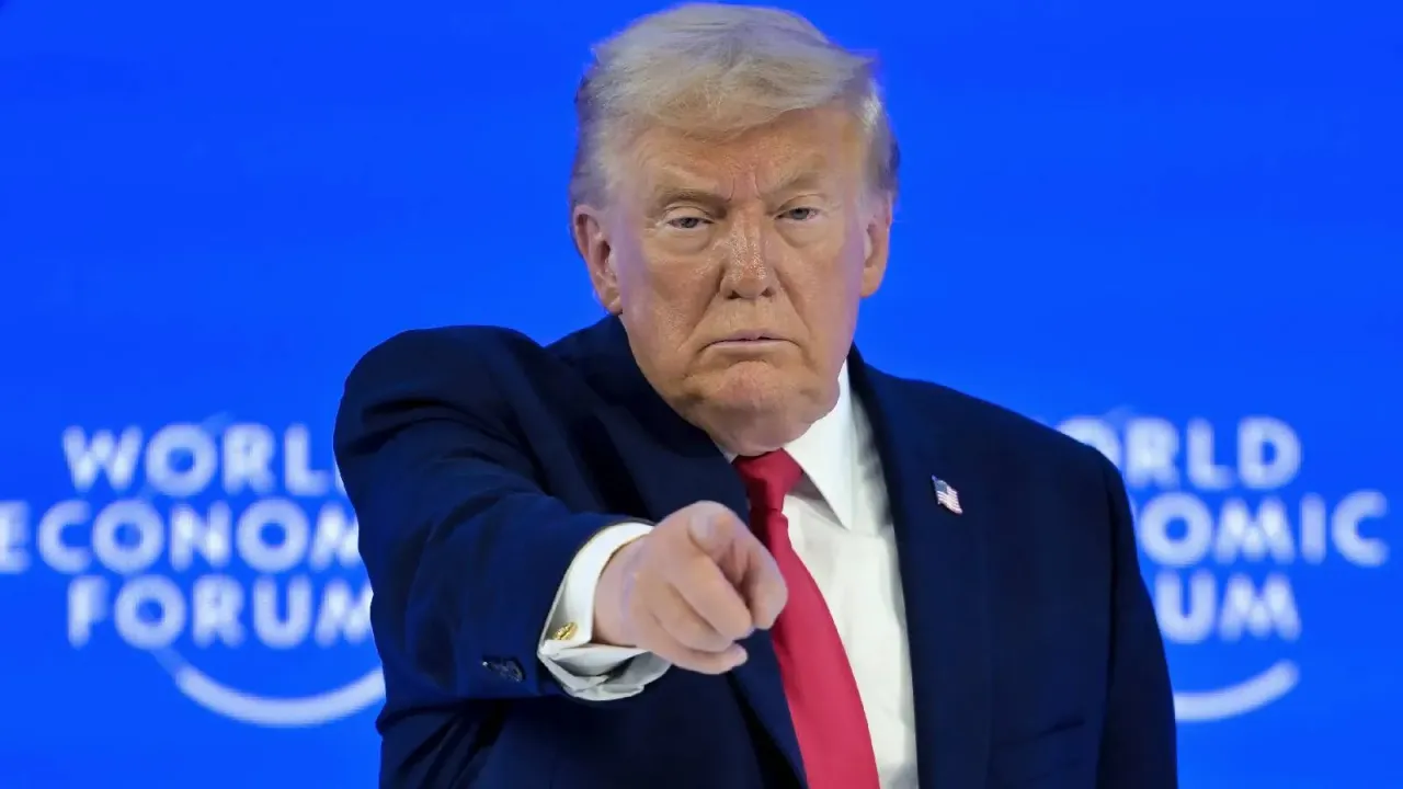 Trump’tan İran açıklaması: Büyük bir donanma gidiyor!