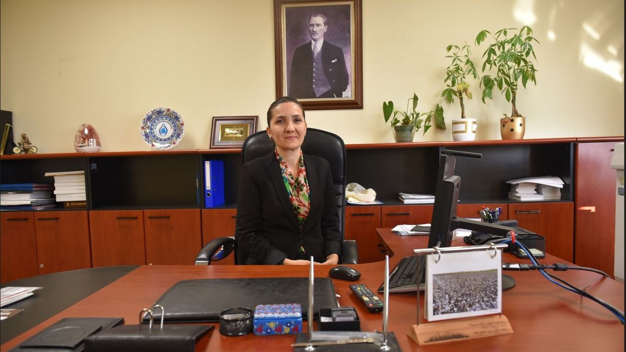 Bakanlık temsilcisinden Tugay’a ‘tarımda destek’ yanıtı: Kademeli olarak az su tüketen ürünlere verilecek!
