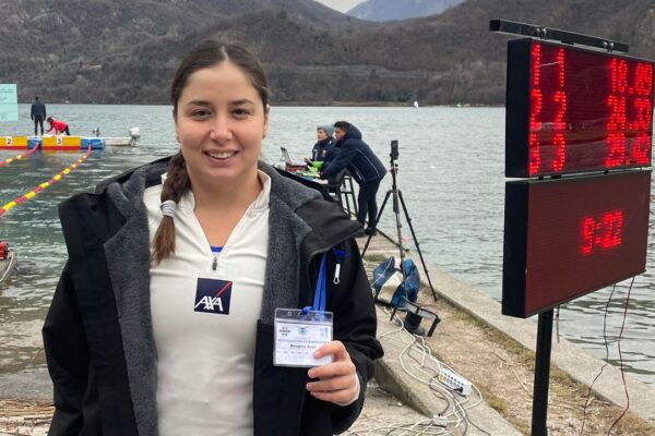 İzmirli Bengisu’dan yeni bir rekor! İzmirli Bengisu’dan yeni bir rekor!