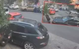 Akılalmaz olay: Şoför koltuğundayken kendi aracını... Akılalmaz olay: Şoför koltuğundayken kendi aracını...
