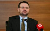 Gürlek’in tapu kayıtlarını sorgulayan müdüre...