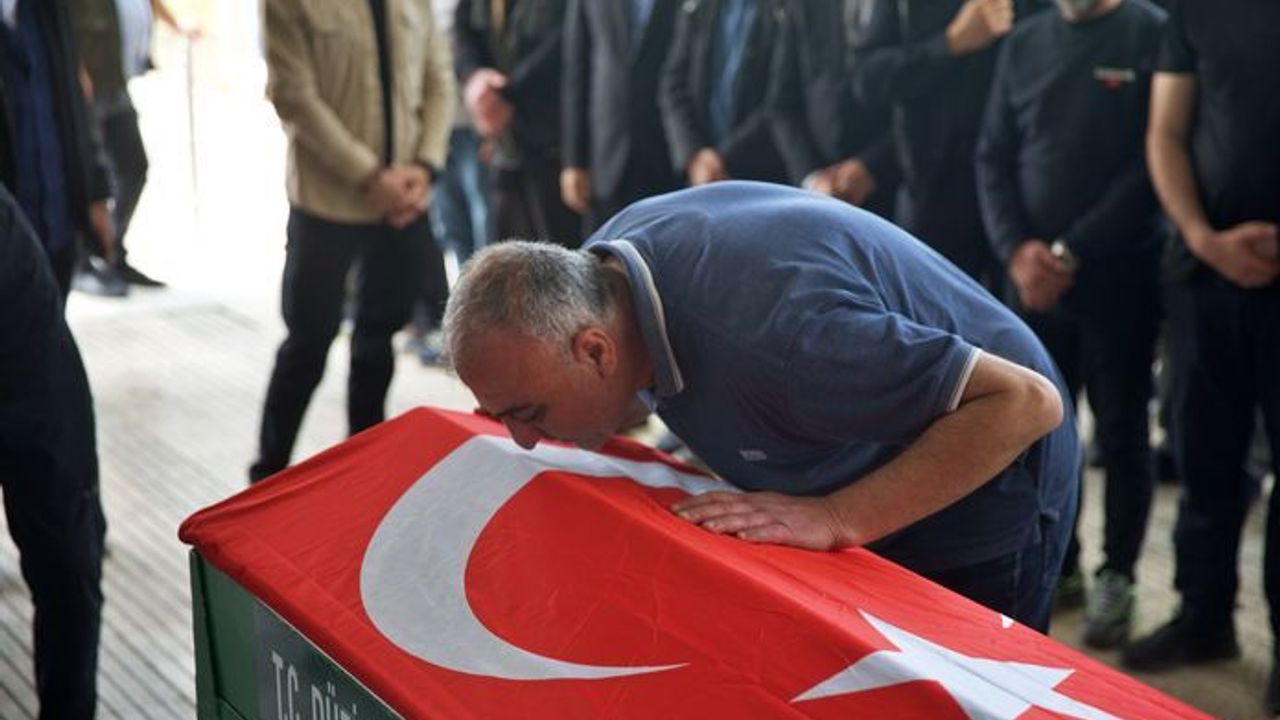 Cenazeler teslim edildi… Gözyaşı sel oldu!