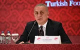 Galatasaray tepki göstermişti: TFF, yabancı kuralı... Galatasaray tepki göstermişti: TFF, yabancı kuralı...