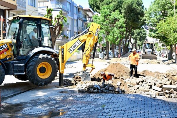 Salihli’de 16 milyonluk yatırımla su kesintileri s... Salihli’de 16 milyonluk yatırımla su kesintileri s...