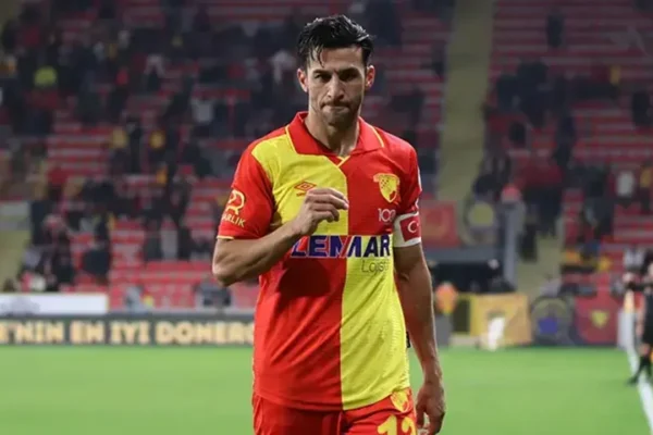 Sözleşmesi sona erdi: Kaptanın durumu belirsiz! Sözleşmesi sona erdi: Kaptanın durumu belirsiz!
