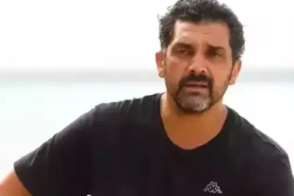 Survivor 2026’da korkutan anlar: Bayhan kanl... Survivor 2026’da korkutan anlar: Bayhan kanl...