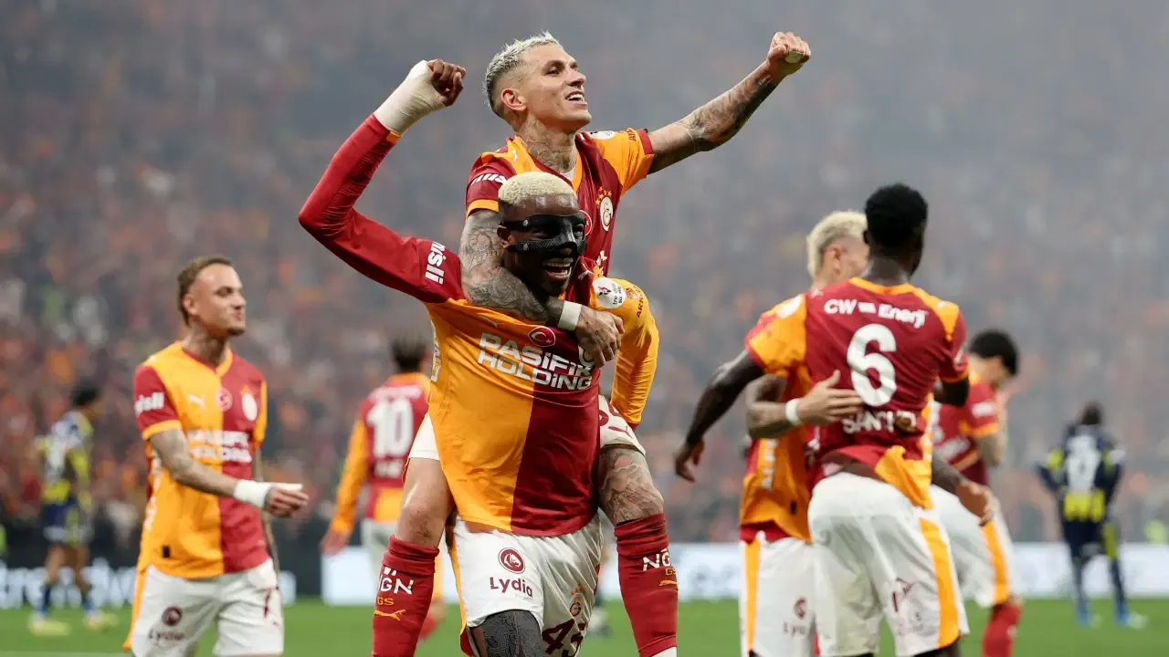 Manchester United’ın eski yıldızından Victor Osimhen çağrısı: ‘Fark yaratabilir’