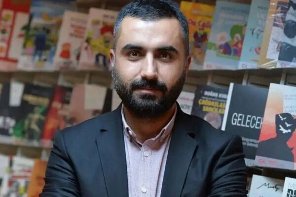 Gazeteci Alican Uludağ’a tahliye edildi Gazeteci Alican Uludağ’a tahliye edildi