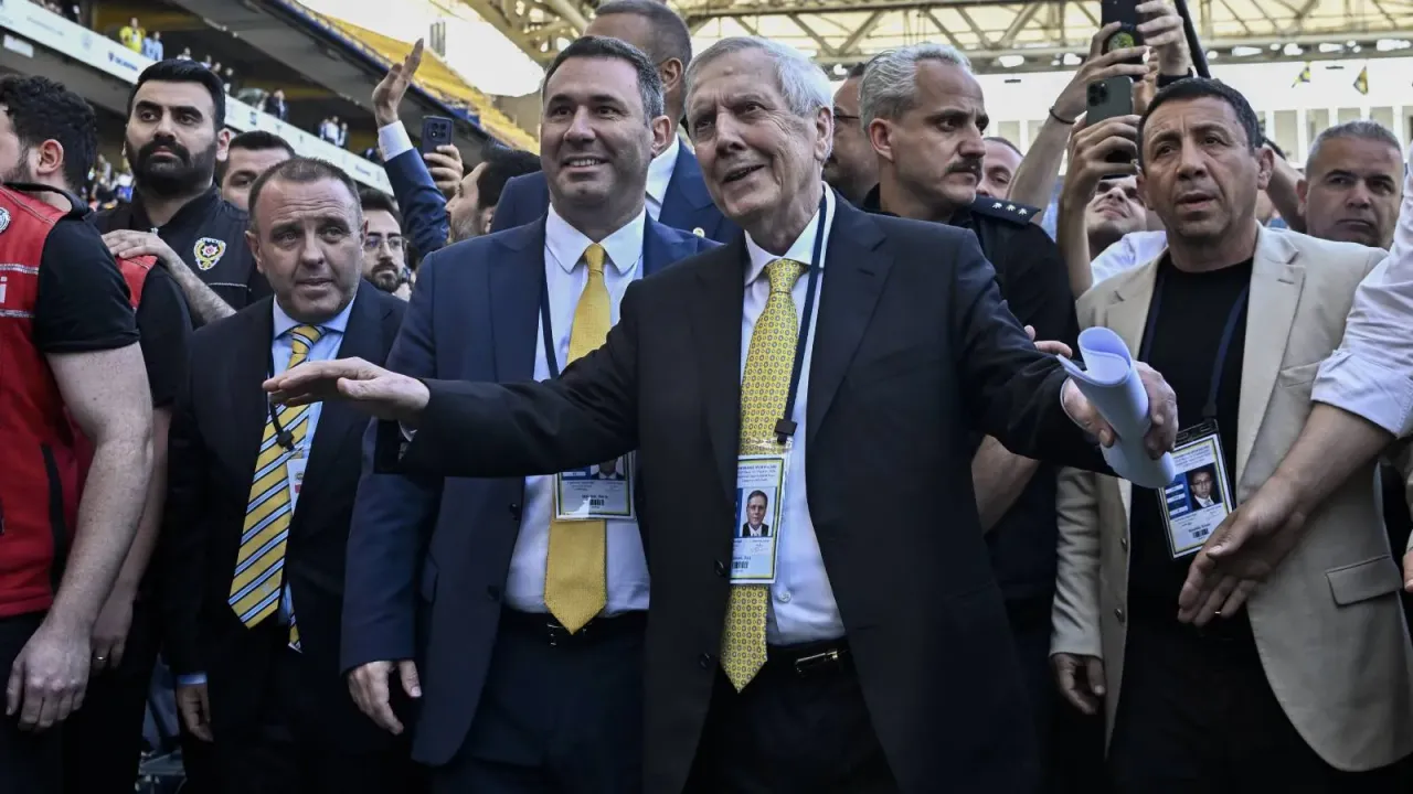 Aziz Yıldırım’dan TFF hamlesi: Yabancı kuralı için görüşme!