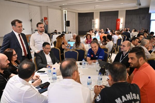 Manisa’nın iklim riskleri masaya yatırıldı Manisa’nın iklim riskleri masaya yatırıldı
