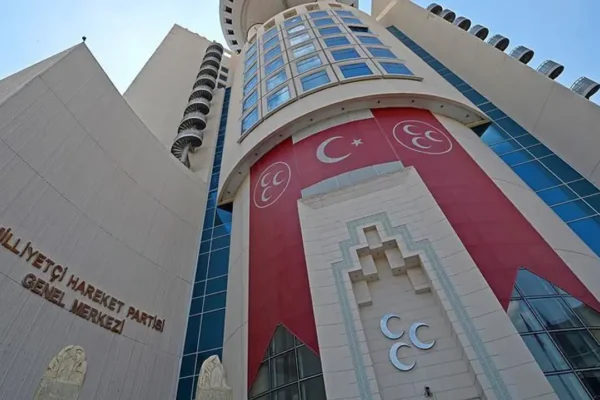 MHP’de bir il teşkilatı daha feshedildi MHP’de bir il teşkilatı daha feshedildi