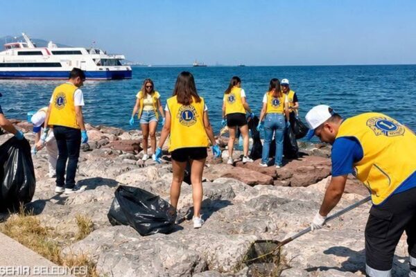 Kabotaj Bayramı’nda Körfez için ortak temizlik sef... Kabotaj Bayramı’nda Körfez için ortak temizlik sef...