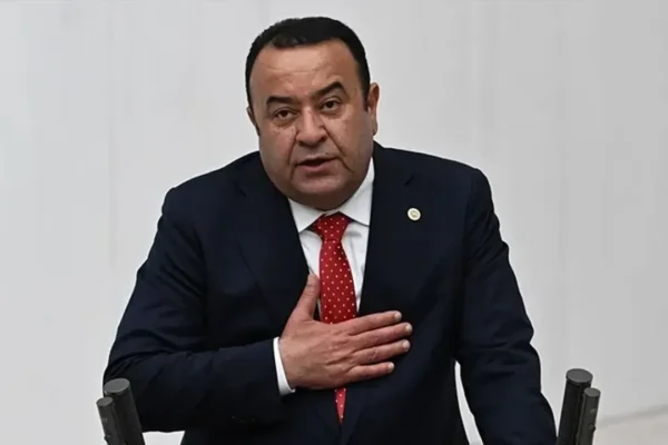 Ankara Milletvekili Adnan Beker CHP’den isti... Ankara Milletvekili Adnan Beker CHP’den isti...