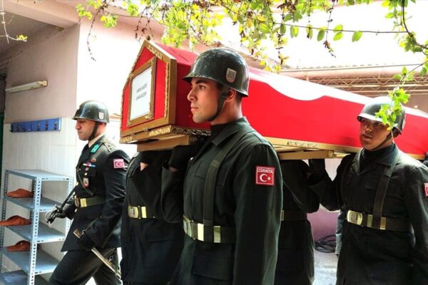 İzmir’de Kıbrıs gazisine son görev İzmir’de Kıbrıs gazisine son görev