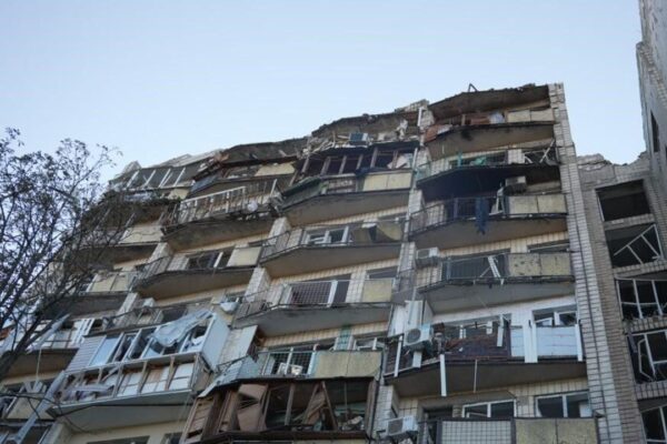 Kiev’e Rusya’dan balistik füze saldırı... Kiev’e Rusya’dan balistik füze saldırı...