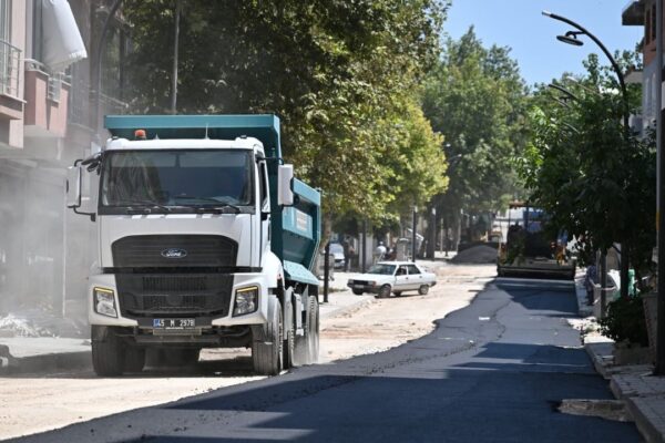 Soma Turgutalp Mahallesi tarihinde ilk kez sıcak a... Soma Turgutalp Mahallesi tarihinde ilk kez sıcak a...
